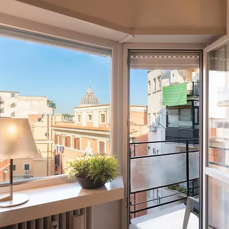 Di Fronte Basilica Di S Pietro Apartment Rome