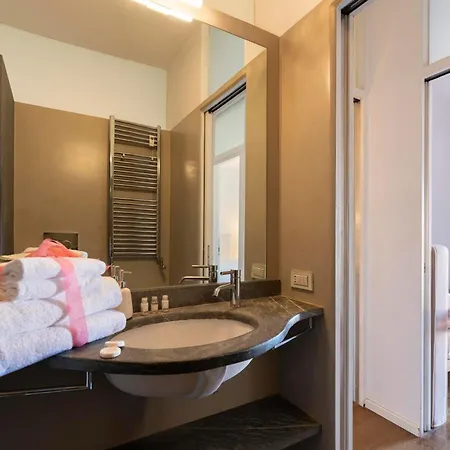 Apartment Di Fronte Basilica Di S Pietro Rome