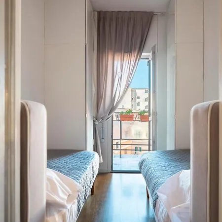 Apartment Di Fronte Basilica Di S Pietro Rome